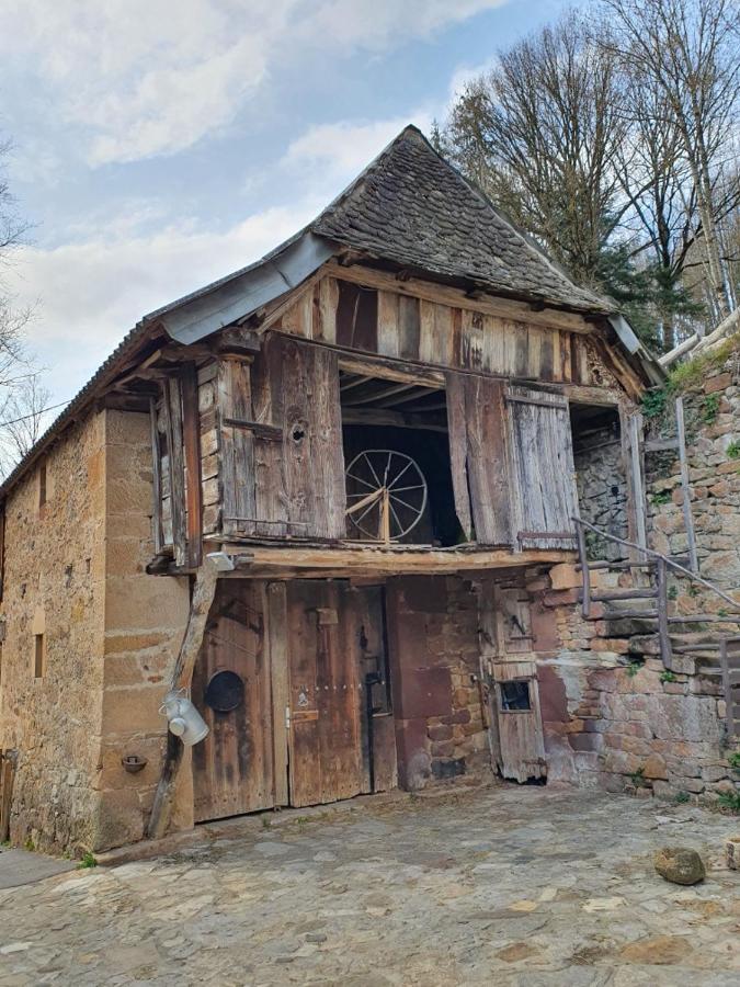 Chambre D'Hotes Le Cascadou Banassac Exterior foto